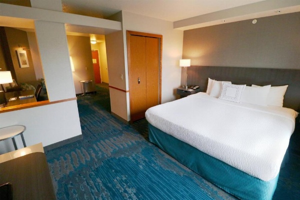 Fairfield Inn & Suites by Marriott Des Moines Airport image 15