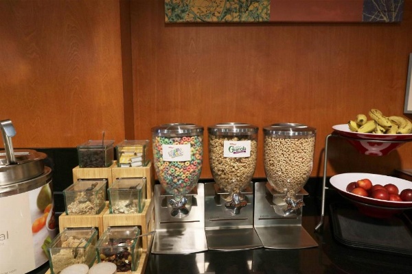 Fairfield Inn & Suites by Marriott Des Moines Airport image 26