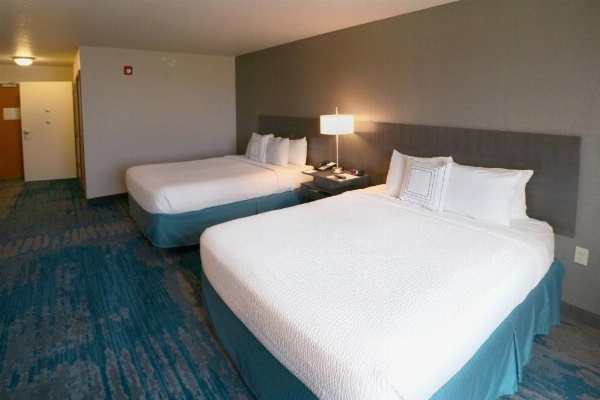 Fairfield Inn & Suites by Marriott Des Moines Airport image 9